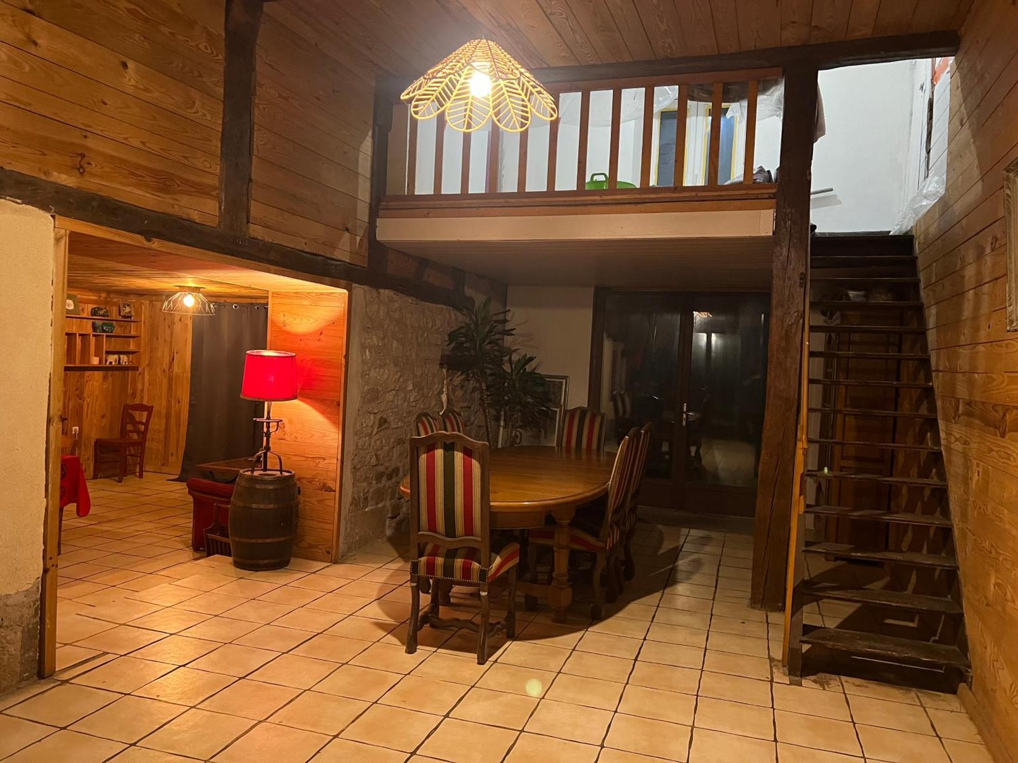Aux Songes D'Elise Apartment Belmont  Ngoại thất bức ảnh
