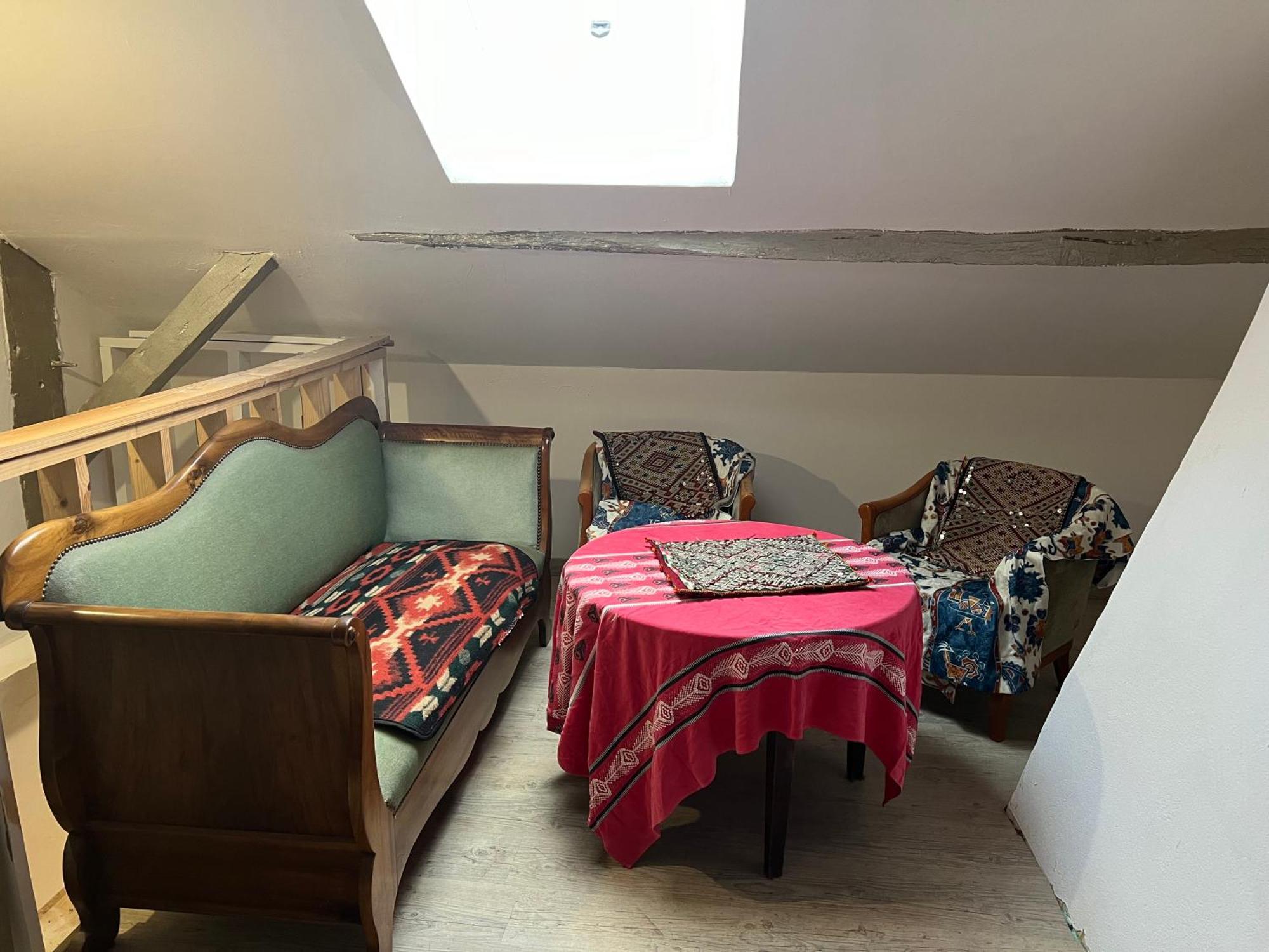 Aux Songes D'Elise Apartment Belmont  Ngoại thất bức ảnh